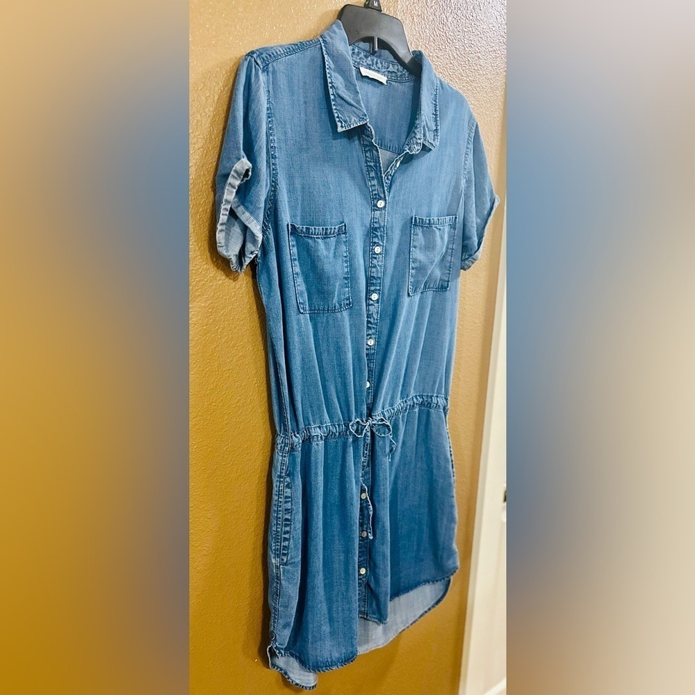 Lovestitch Casual Chambray Benji Shirt Dress w/cinched waist. Large. - Picture 9 of 16